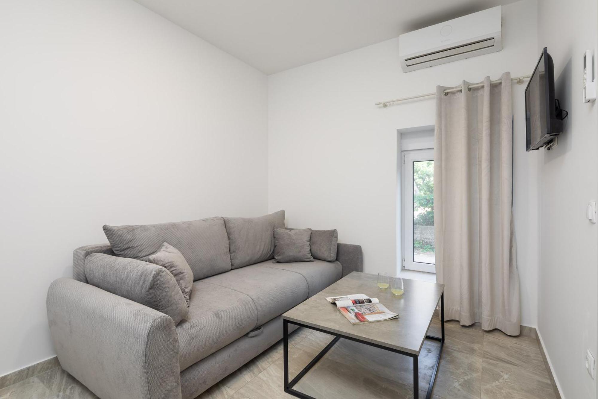 Beachfront Apartments Providenca With Free Parking Makarska Habitación foto